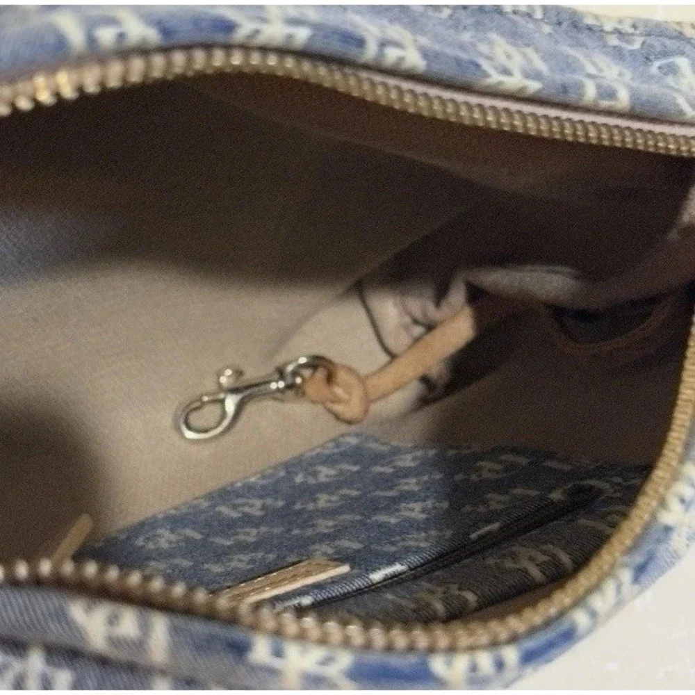 Dooney & Bourke vintage dooney